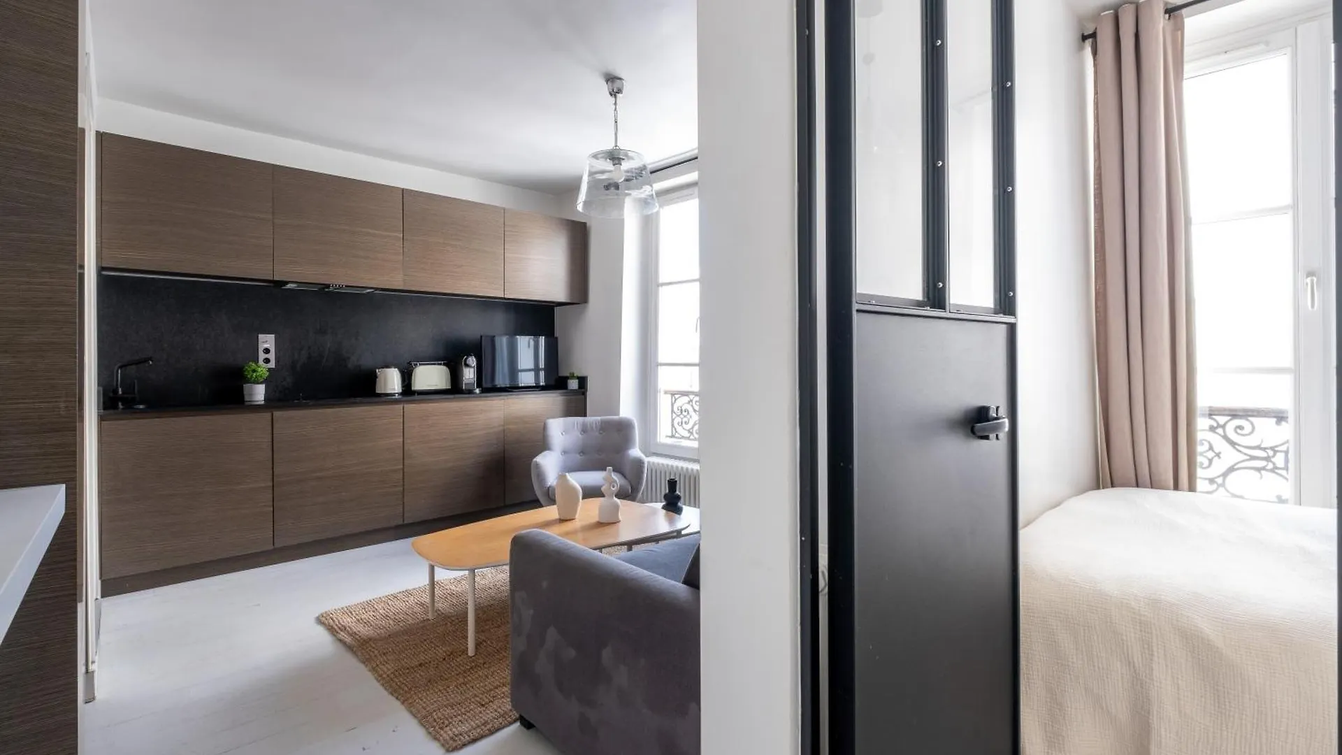 Fastueux Appartement Au Pied De Montmartre Paris França